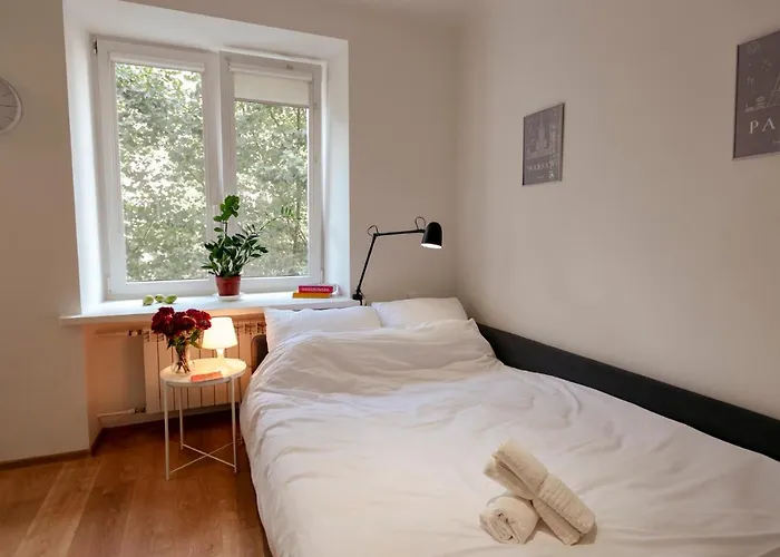 Jana Pawla Ii 36: Fully Equipped With Free Underground Parking